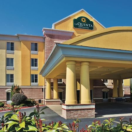 La Quinta By Wyndham Hot Springs Hotel Екстериор снимка
